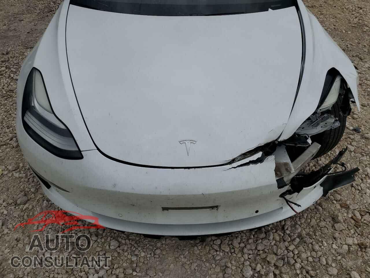 TESLA MODEL 3 2018 - 5YJ3E1EA6JF030371