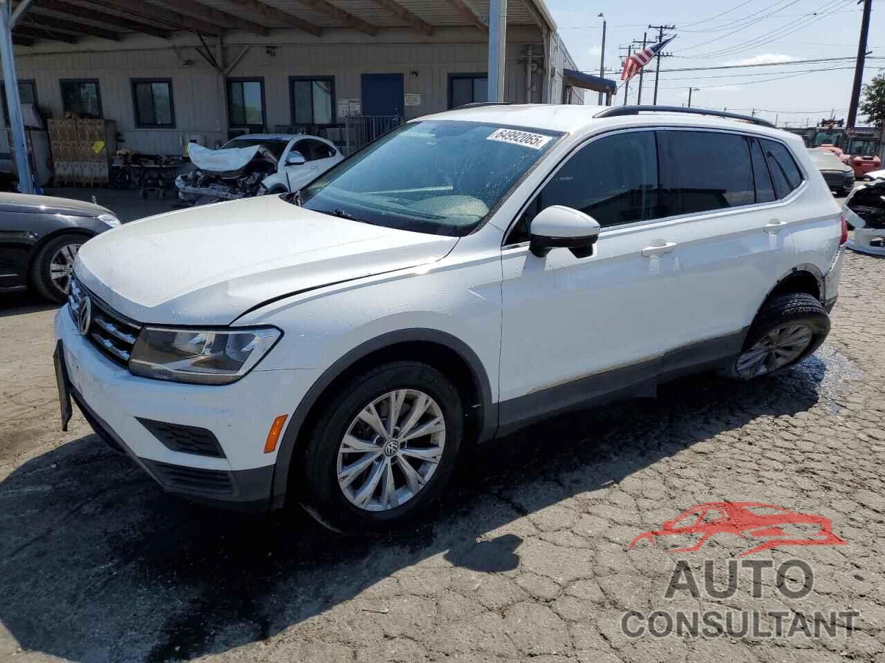 VOLKSWAGEN TIGUAN 2018 - 3VV3B7AXXJM098319