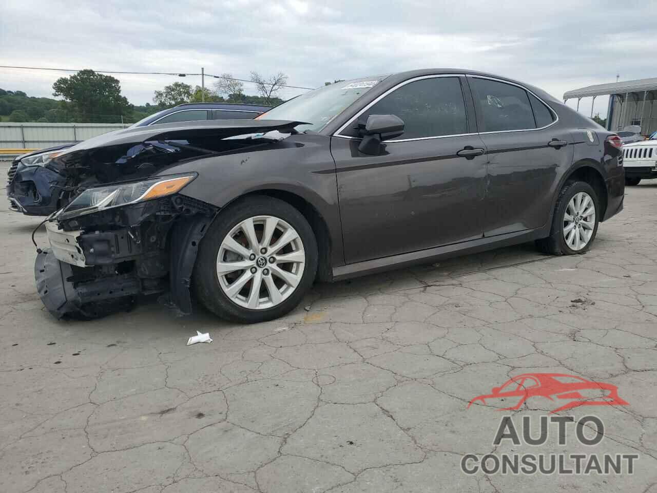 TOYOTA CAMRY 2018 - 4T1B11HK4JU141550