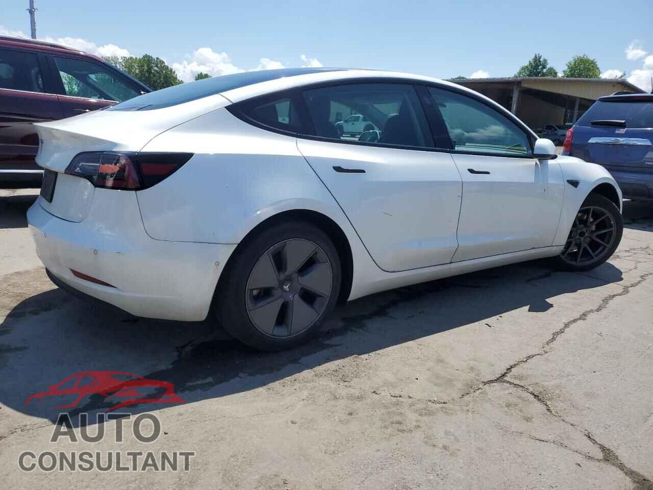 TESLA MODEL 3 2021 - 5YJ3E1EA4MF082702