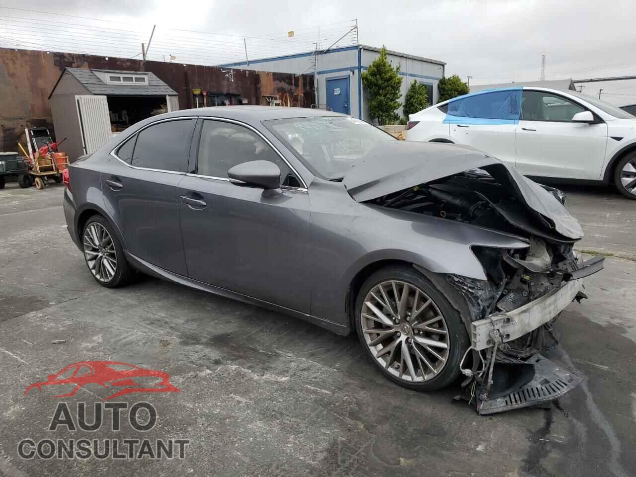 LEXUS IS 2014 - JTHCF1D24E5008821