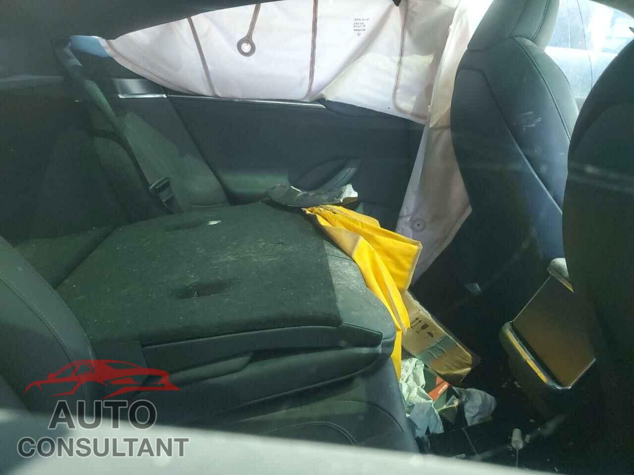 TESLA MODEL S 2021 - 5YJSA1E65MF451442