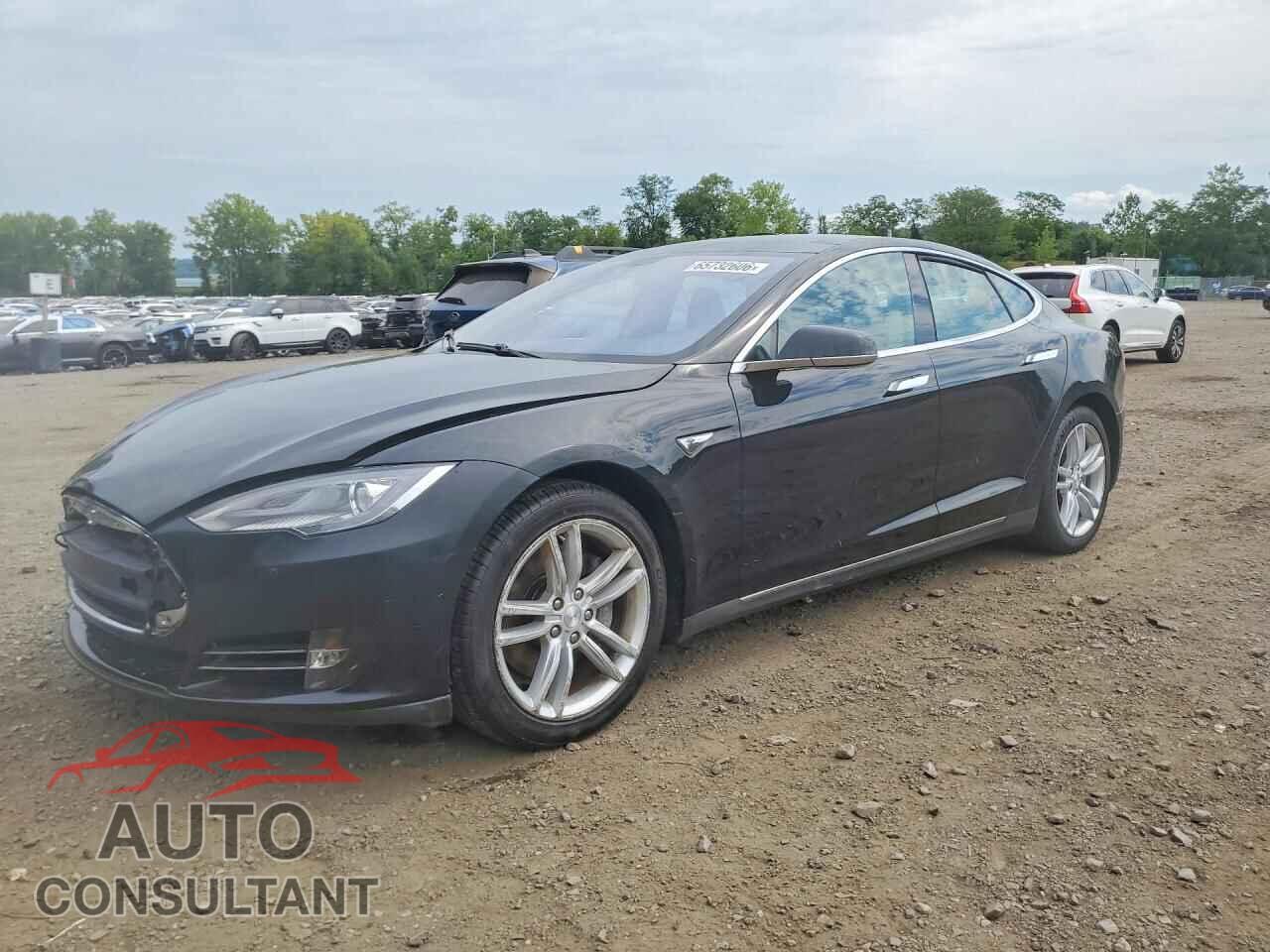 TESLA MODEL S 2014 - 5YJSA1H11EFP50962