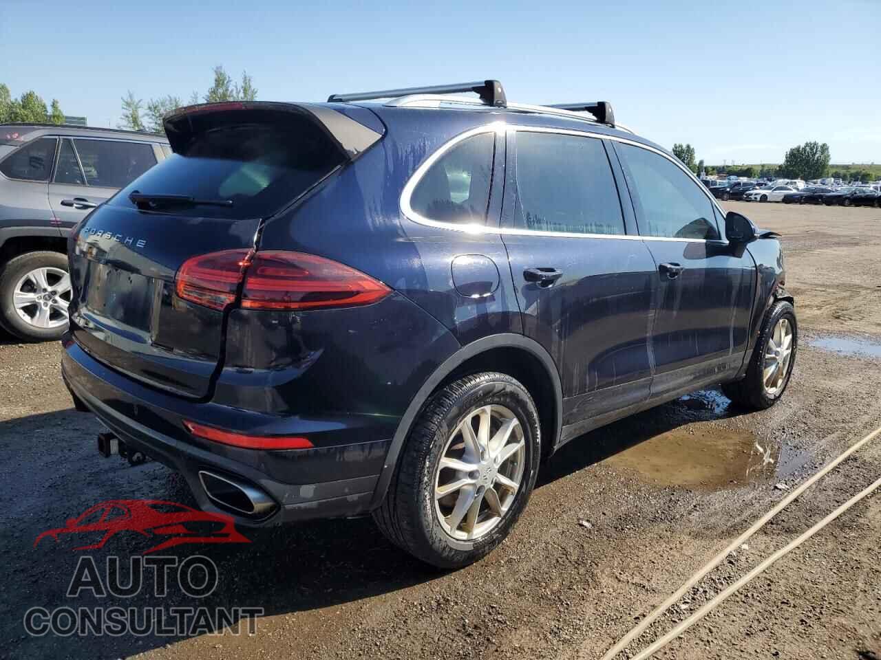 PORSCHE CAYENNE 2016 - WP1AA2A21GLA05762