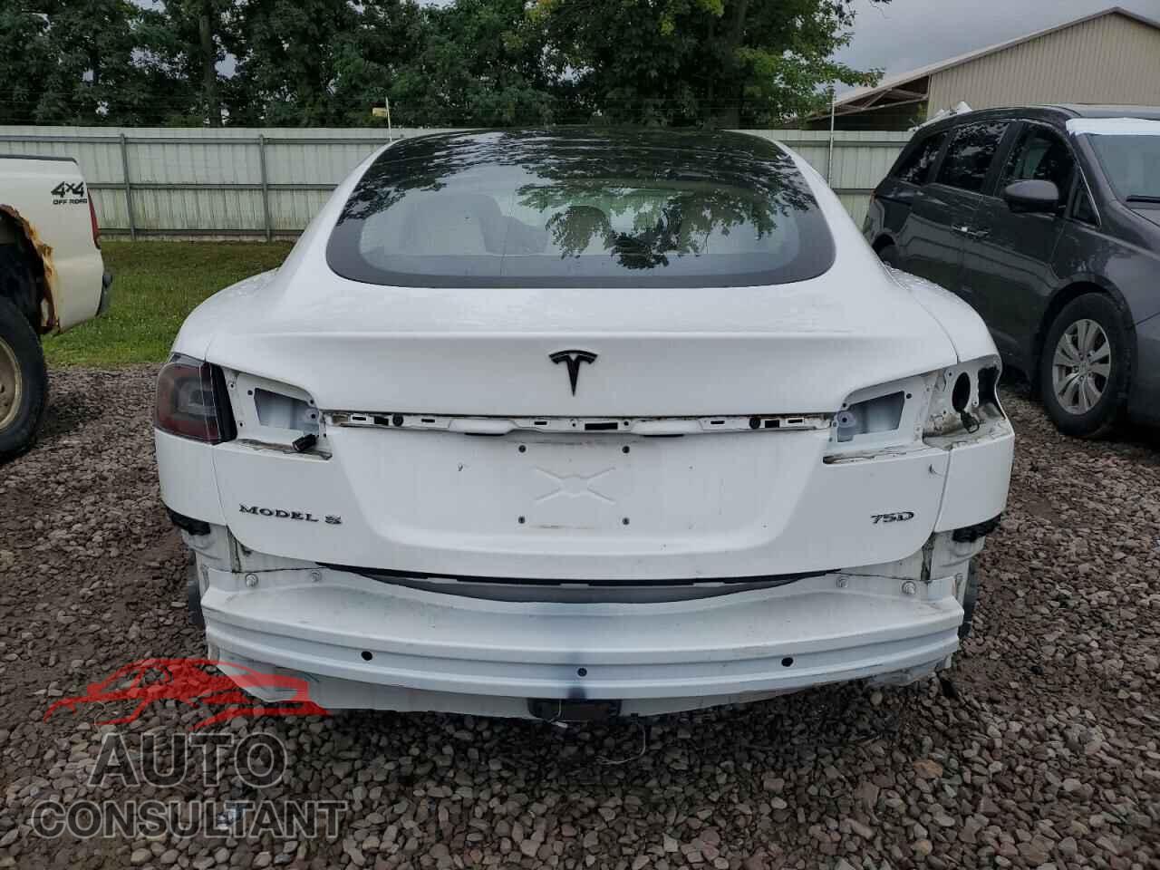 TESLA MODEL S 2017 - 5YJSA1E25HF228661