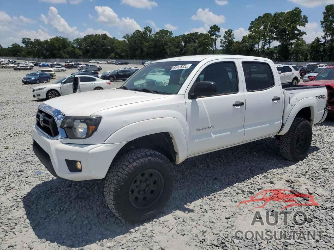 TOYOTA TACOMA 2015 - 3TMLU4EN0FM195018