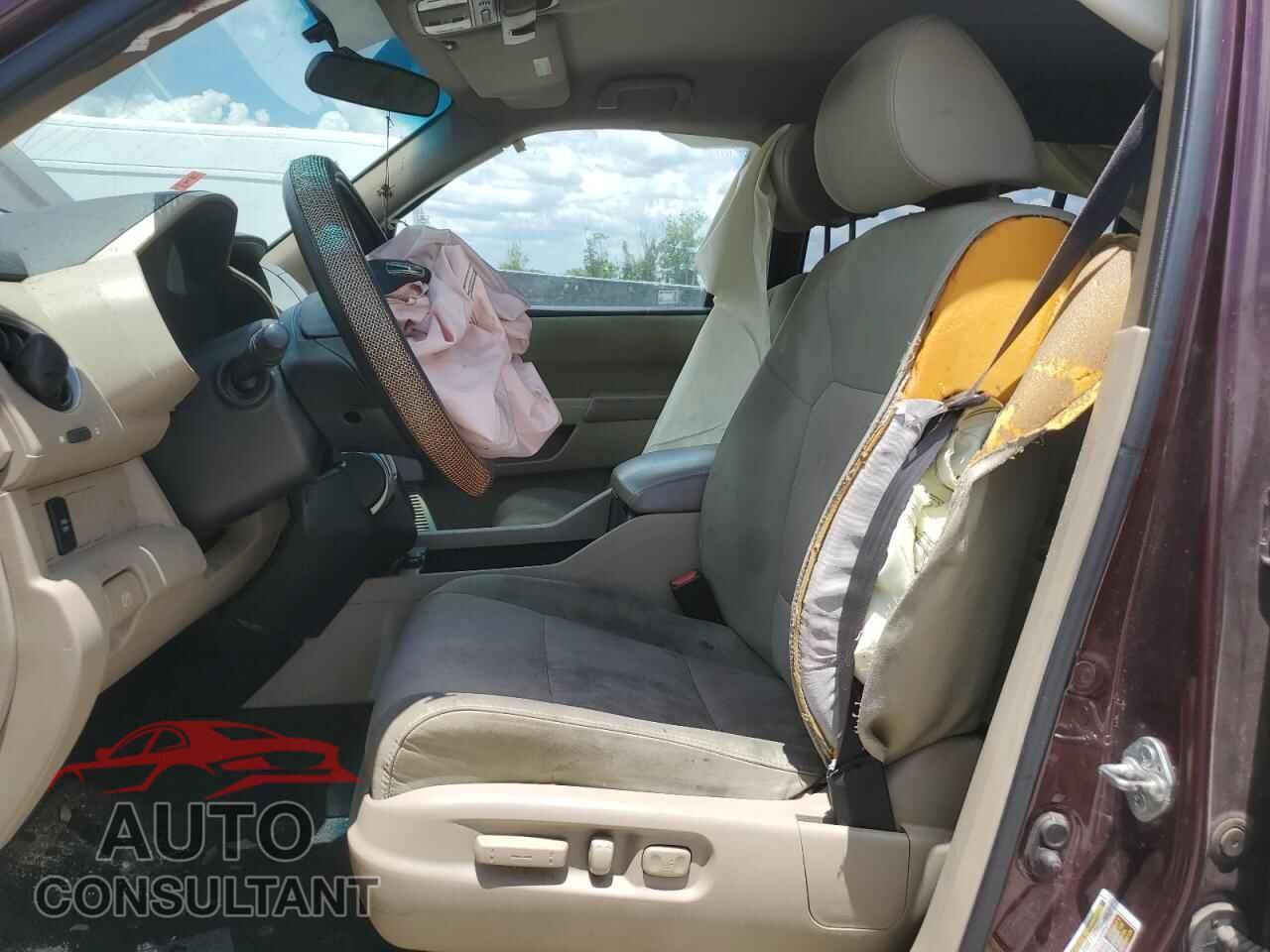 HONDA PILOT 2011 - 5FNYF3H43BB002713