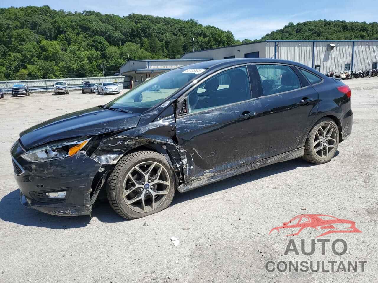 FORD FOCUS 2015 - 1FADP3F26FL268474