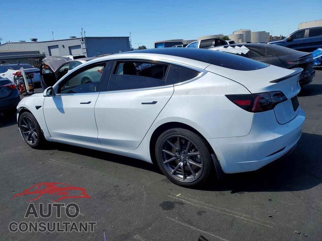 TESLA MODEL 3 2020 - 5YJ3E1EA7LF804517