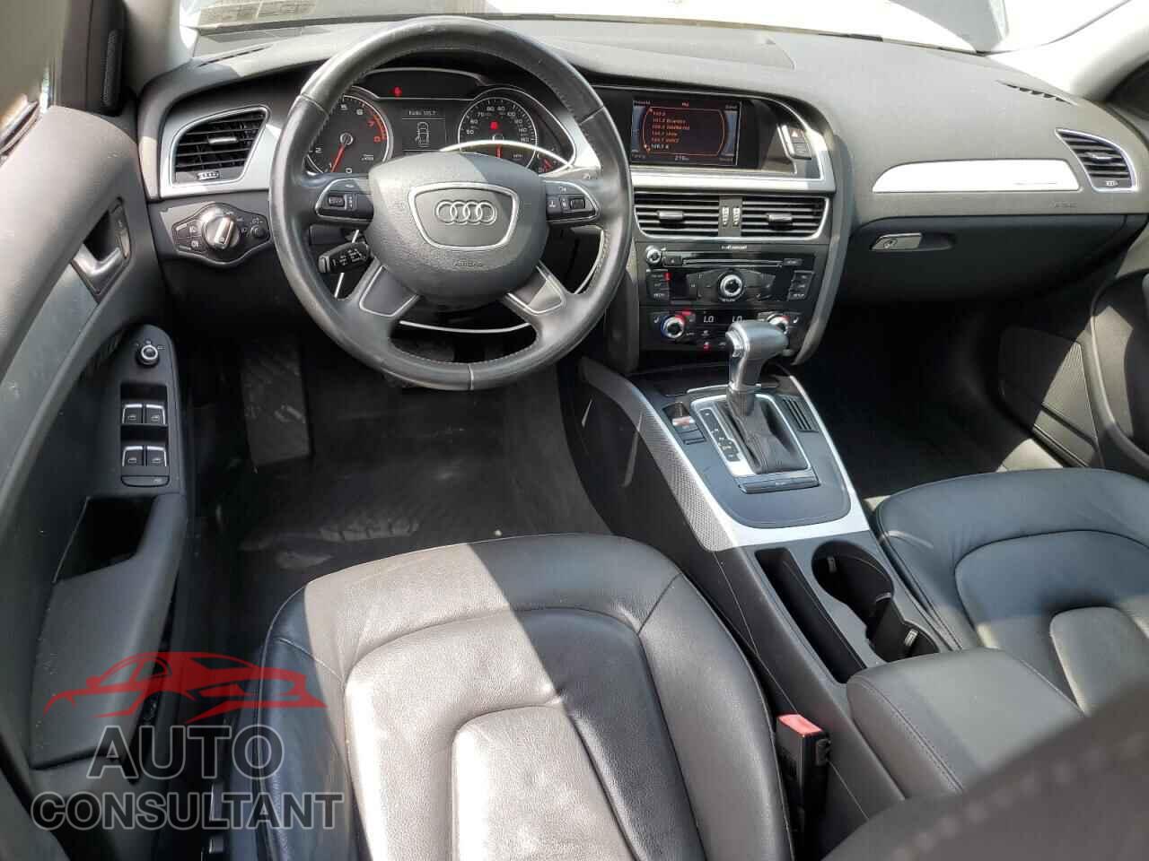AUDI A4 2013 - WAUFFAFL5DN006432