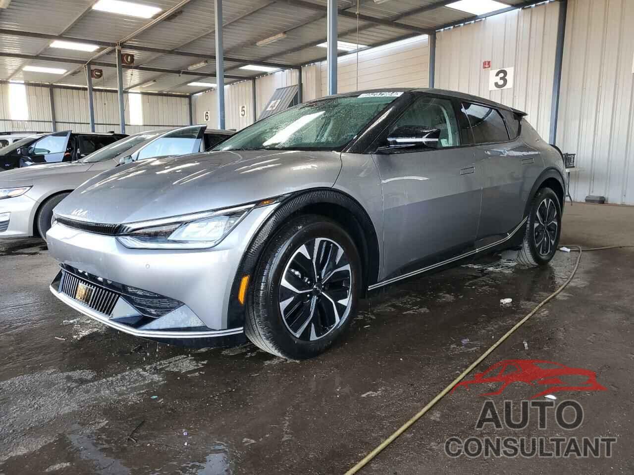KIA EV6 LIGHT 2023 - KNDC3DLCXP5156559
