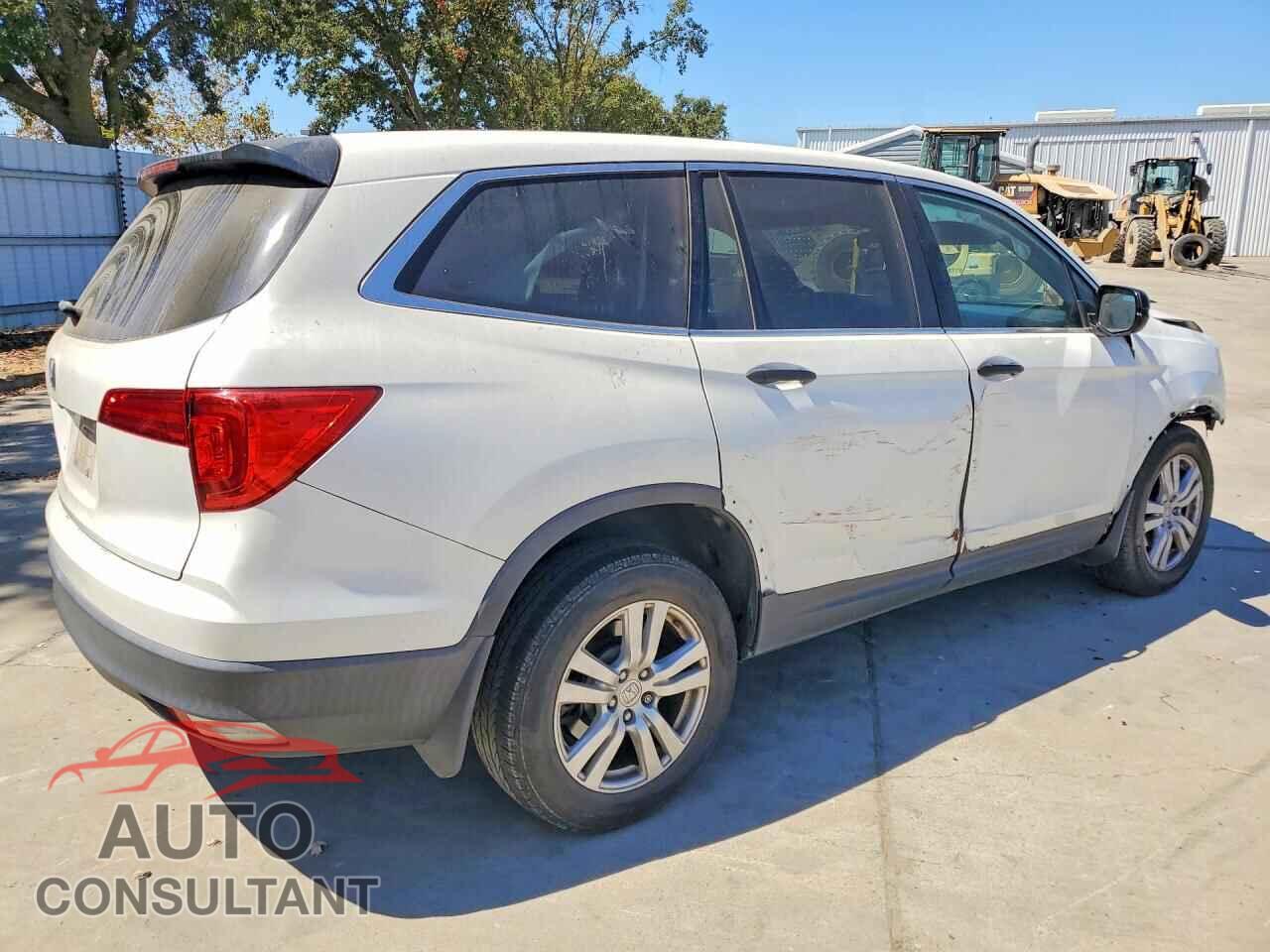 HONDA PILOT 2017 - 5FNYF5H11HB044632