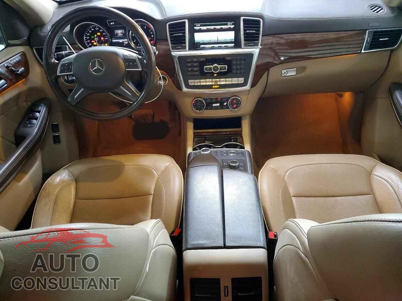 MERCEDES-BENZ GL-CLASS 2013 - 4JGDF7DE8DA163778