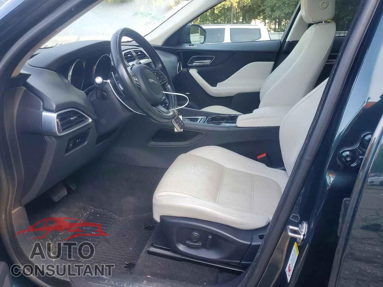 JAGUAR F-PACE 2017 - SADCK2BV7HA896304