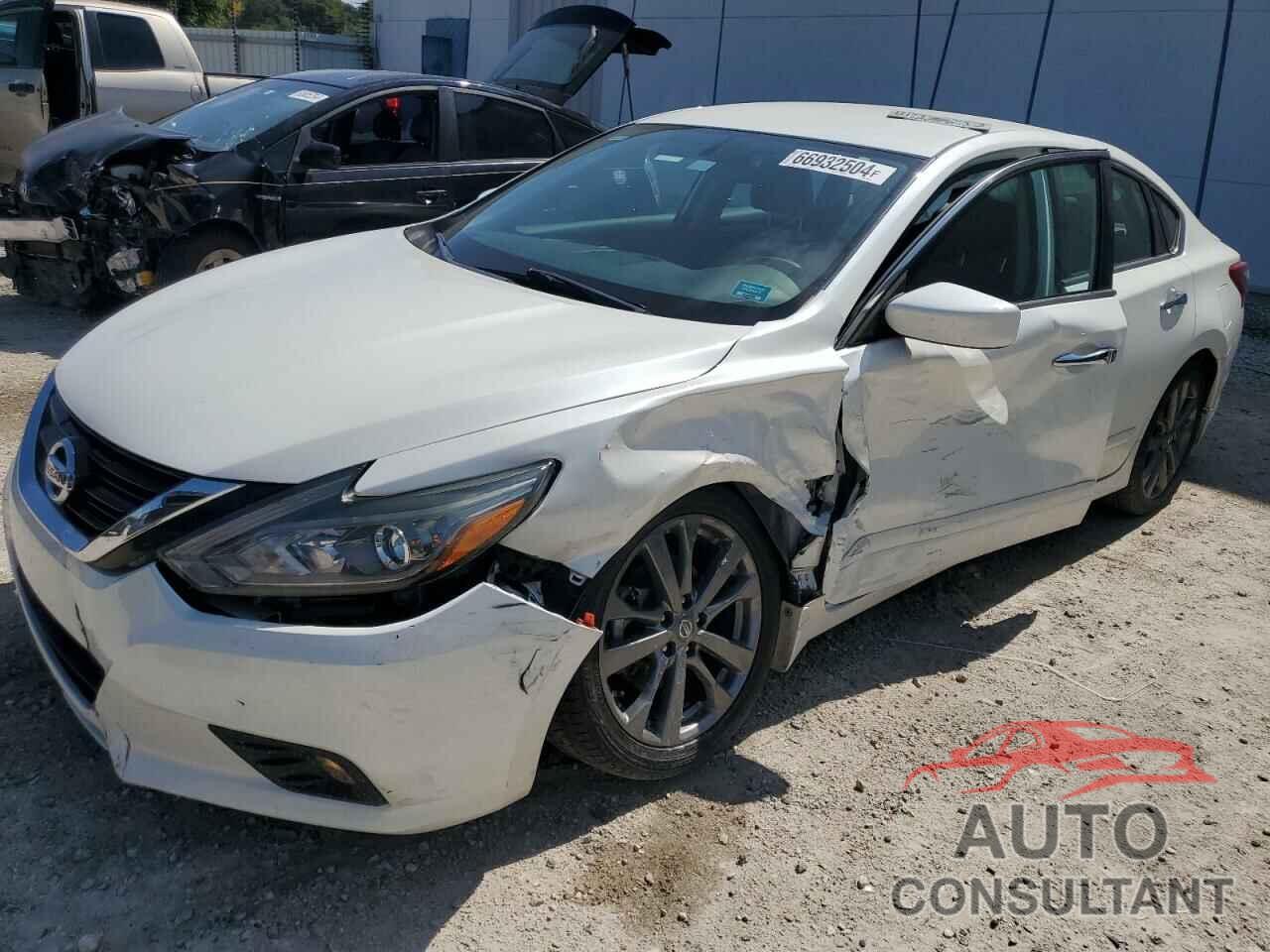 NISSAN ALTIMA 2018 - 1N4AL3AP5JC292193