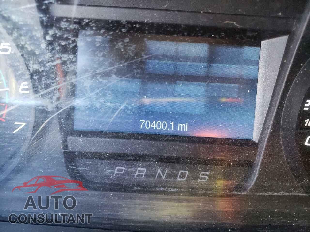 FORD TAURUS 2018 - 1FAHP2H82JG108865