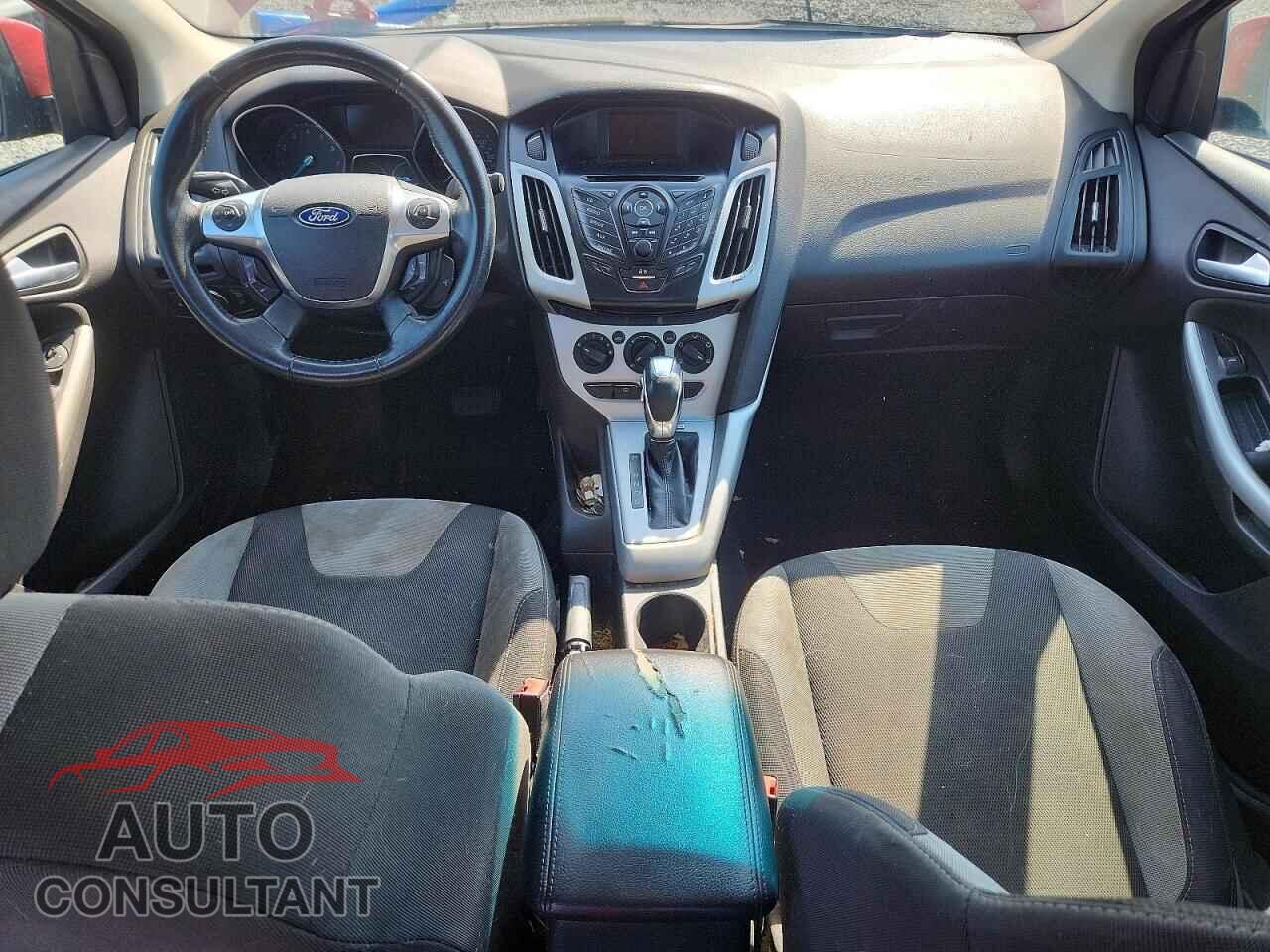 FORD FOCUS 2012 - 1FAHP3F2XCL450370