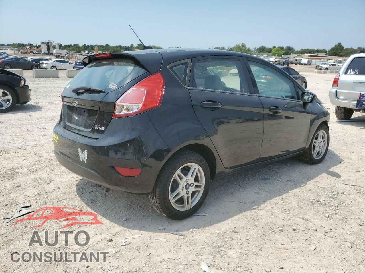 FORD FIESTA 2017 - 3FADP4EJ9HM113210