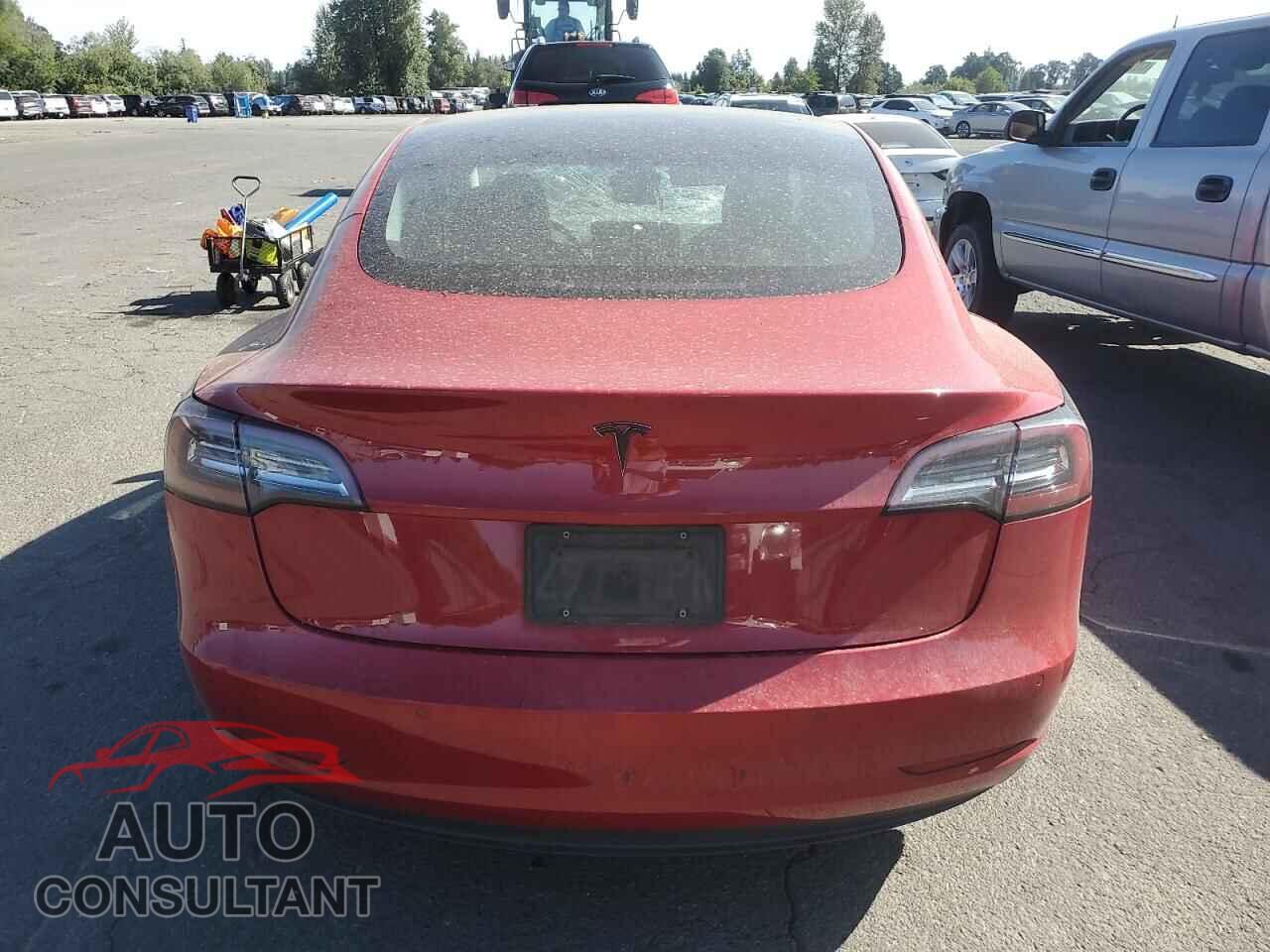 TESLA MODEL 3 2021 - 5YJ3E1EB0MF869431