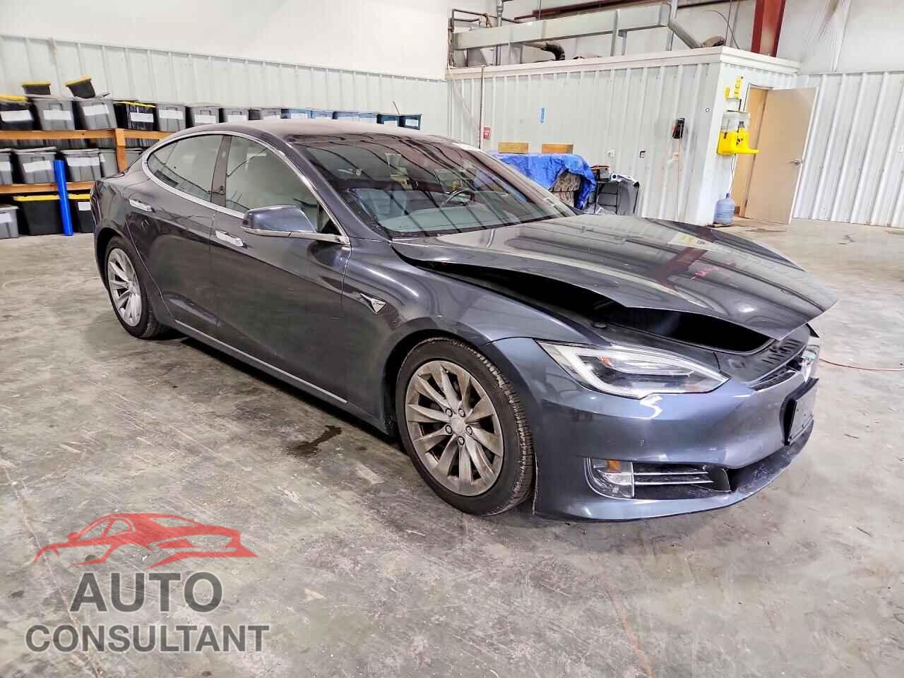 TESLA MODEL S 2017 - 5YJSA1E25HF192471