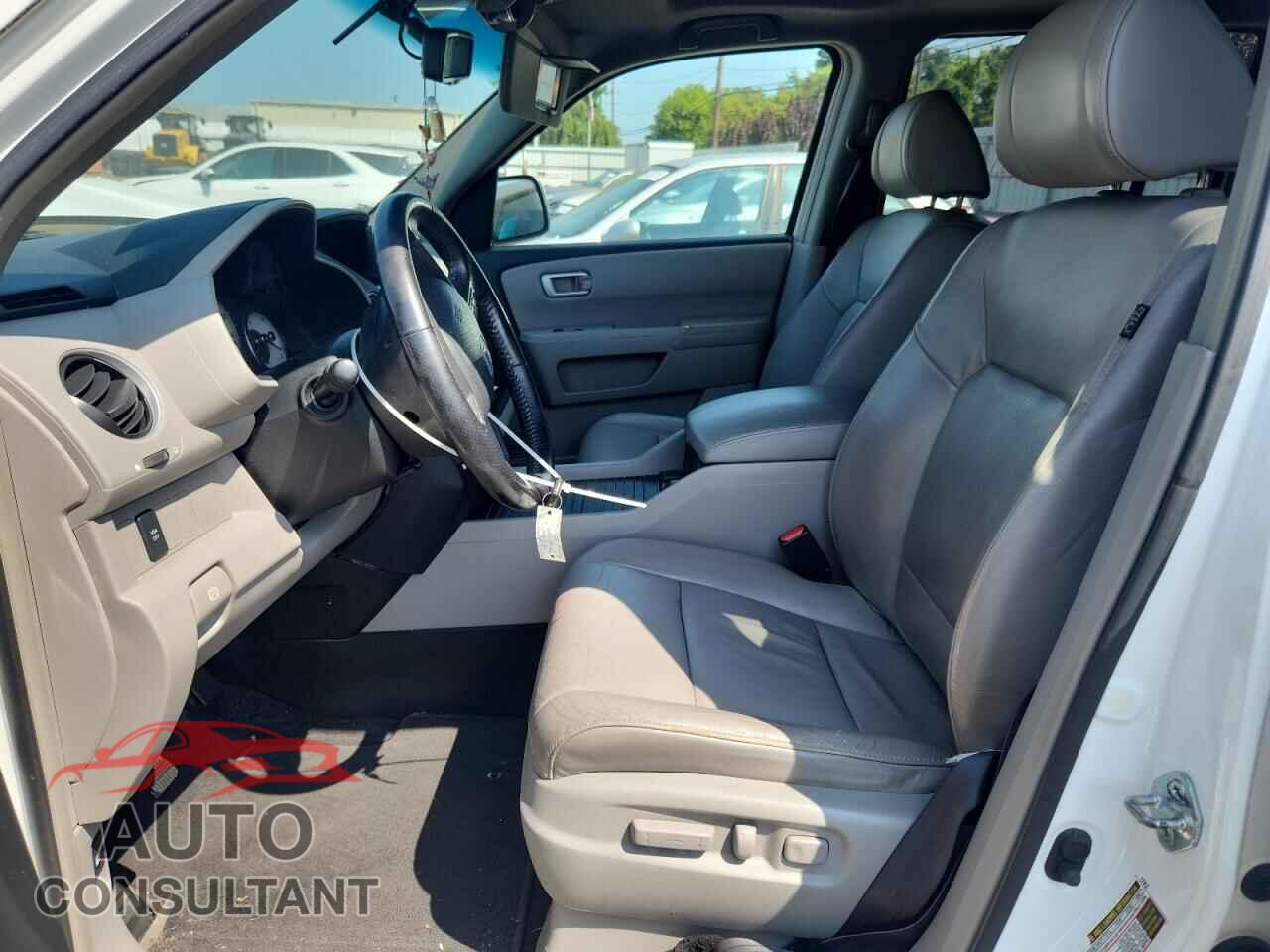 HONDA PILOT 2009 - 5FNYF48619B044685