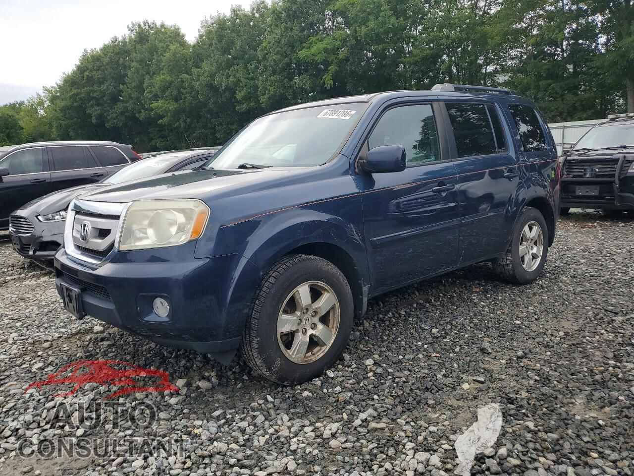 HONDA PILOT 2011 - 5FNYF4H49BB032112