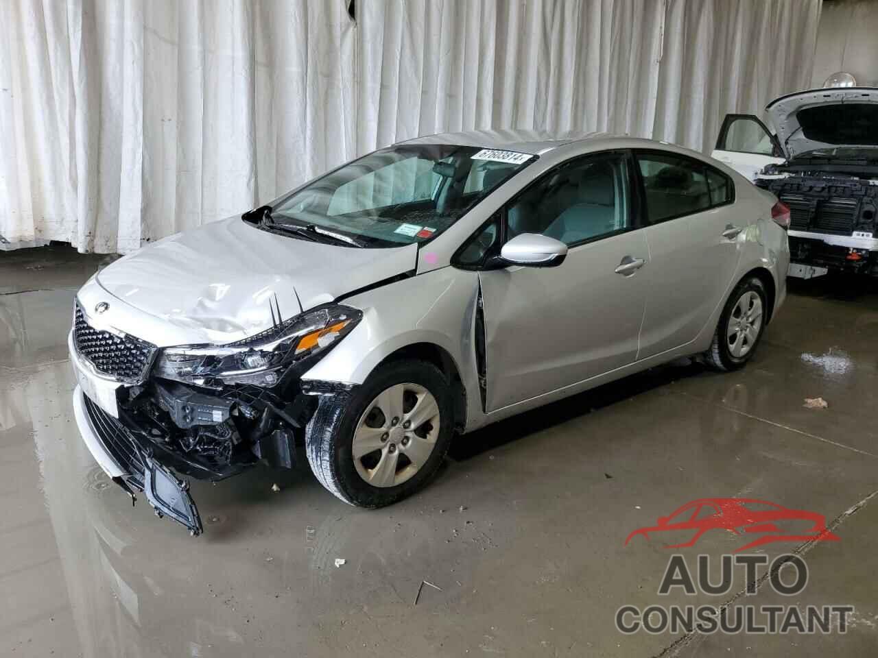 KIA FORTE 2017 - 3KPFK4A77HE013886