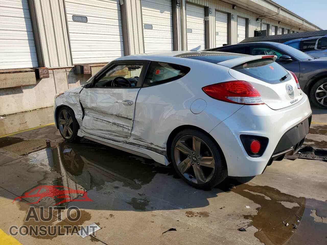 HYUNDAI VELOSTER 2015 - KMHTC6AE3FU239301