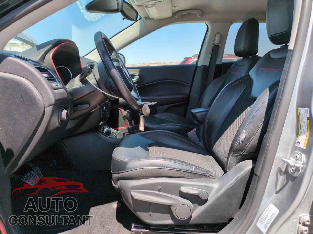 JEEP COMPASS 2017 - 3C4NJDDB1HT596918