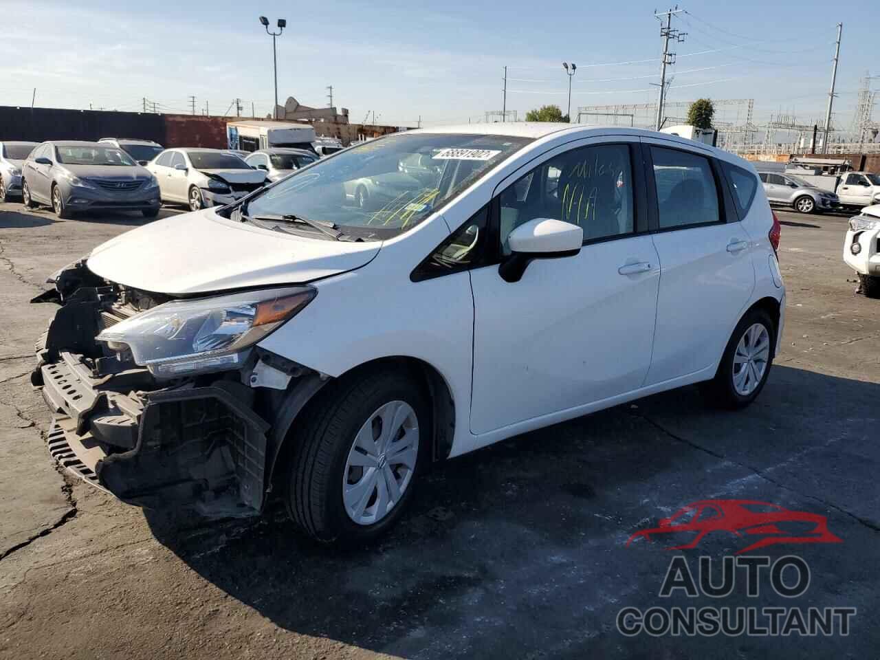 NISSAN VERSA 2018 - 3N1CE2CP9JL366372