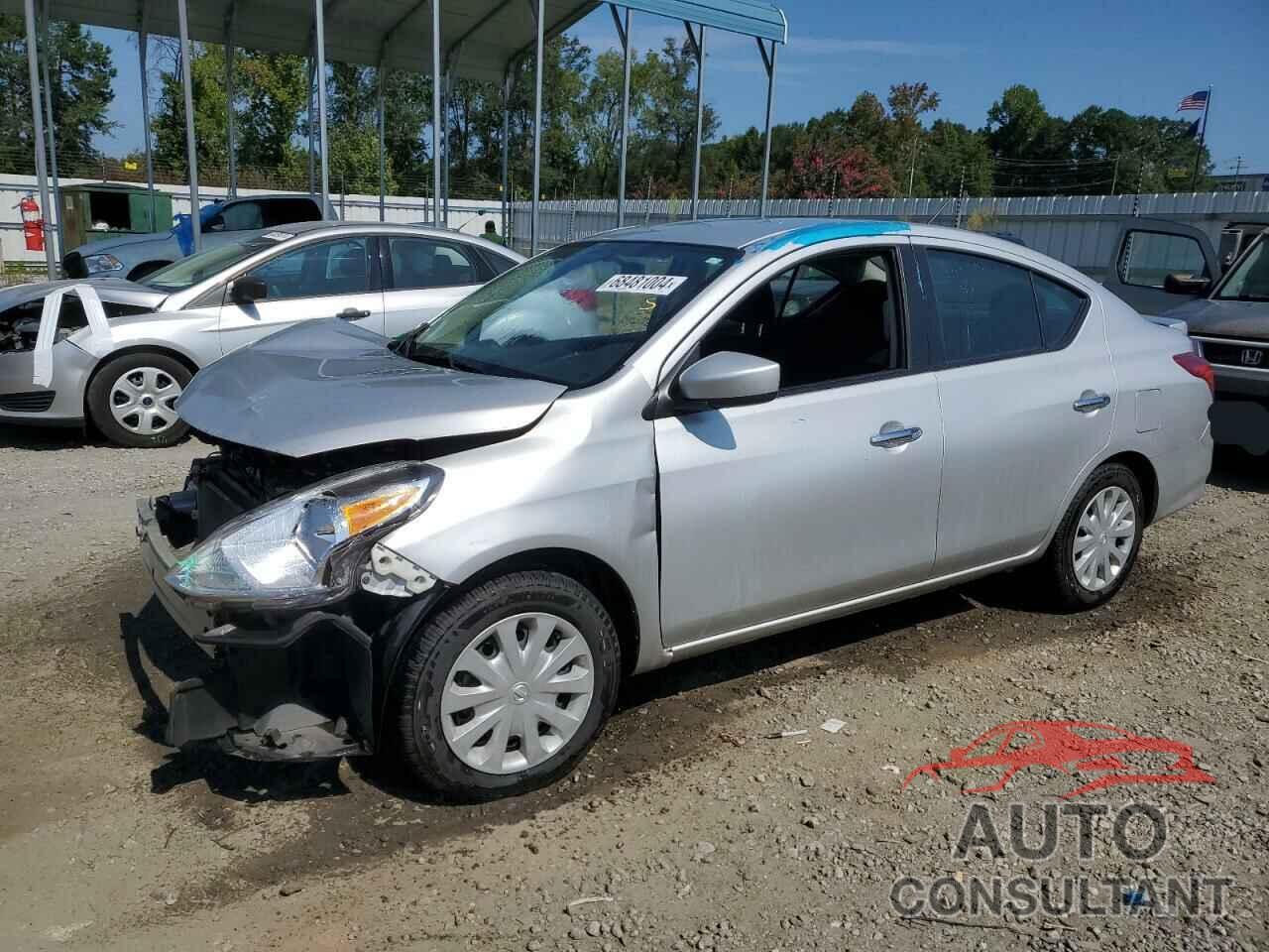 NISSAN VERSA 2018 - 3N1CN7AP6JL850869