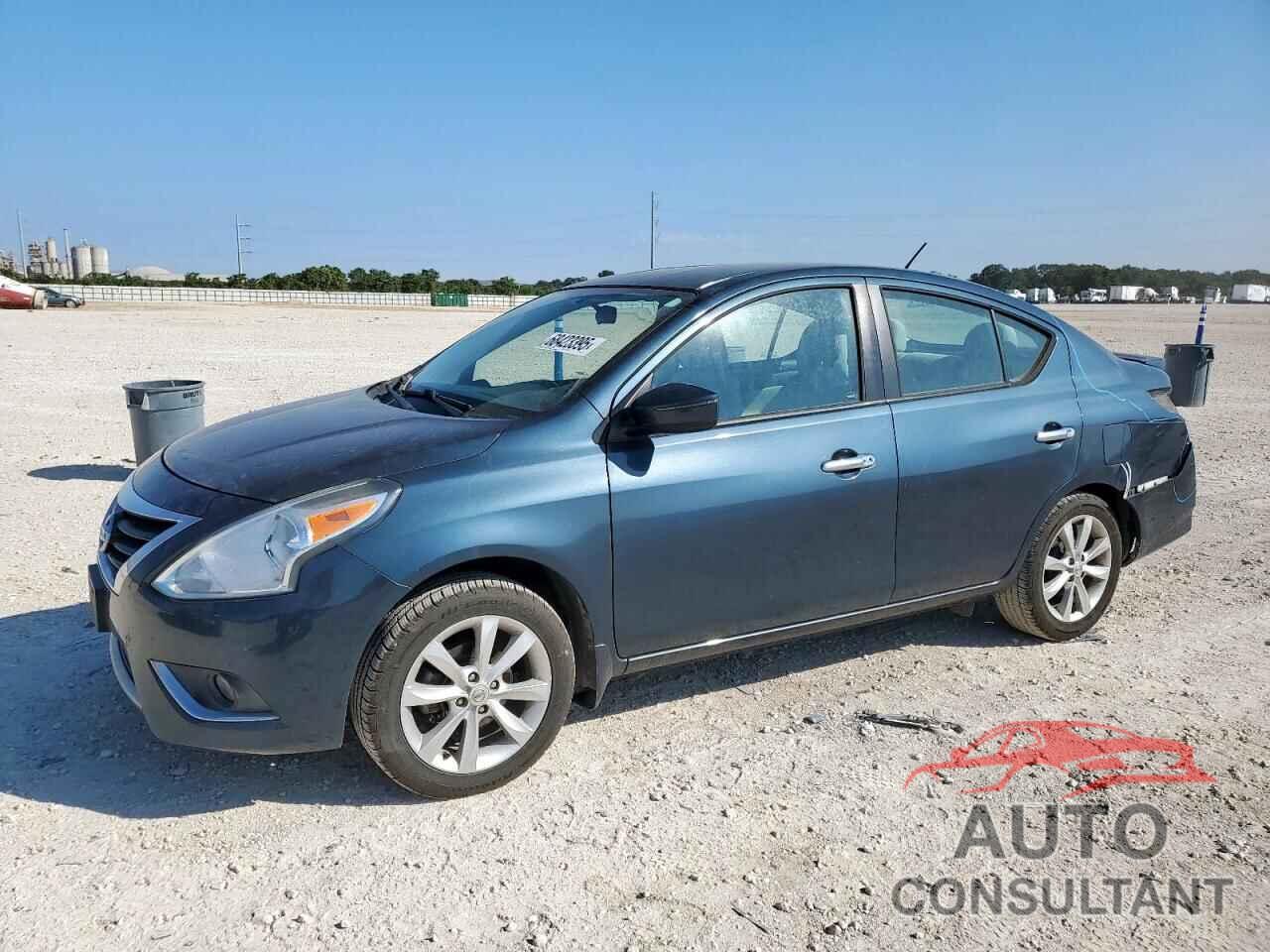 NISSAN VERSA 2017 - 3N1CN7AP4HL807688