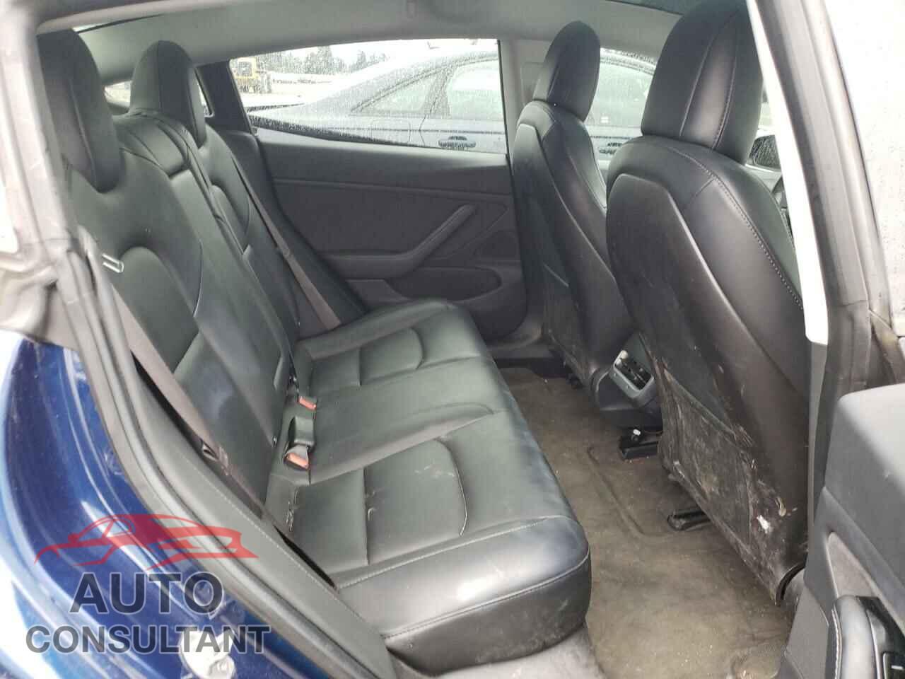 TESLA MODEL 3 2018 - 5YJ3E1EB4JF092053