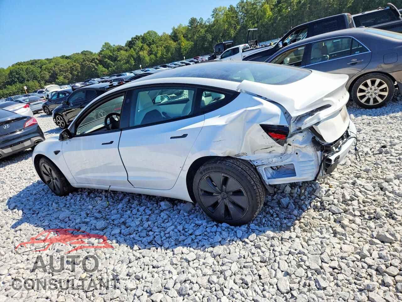 TESLA MODEL 3 2024 - 5YJ3E1EA3RF867400