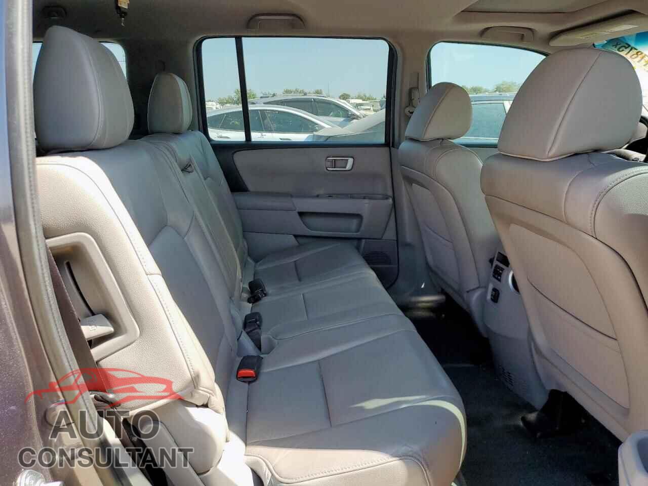 HONDA PILOT 2014 - 5FNYF3H76EB021237