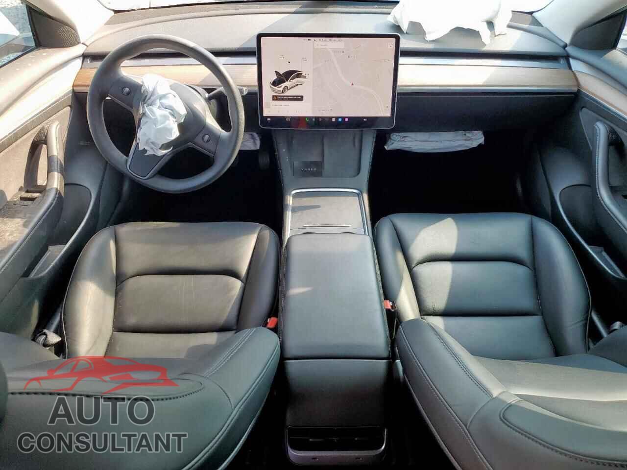 TESLA MODEL 3 2021 - 5YJ3E1EA1MF064528