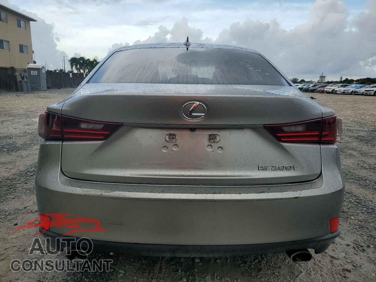 LEXUS IS 2016 - JTHBA1D29G5016085