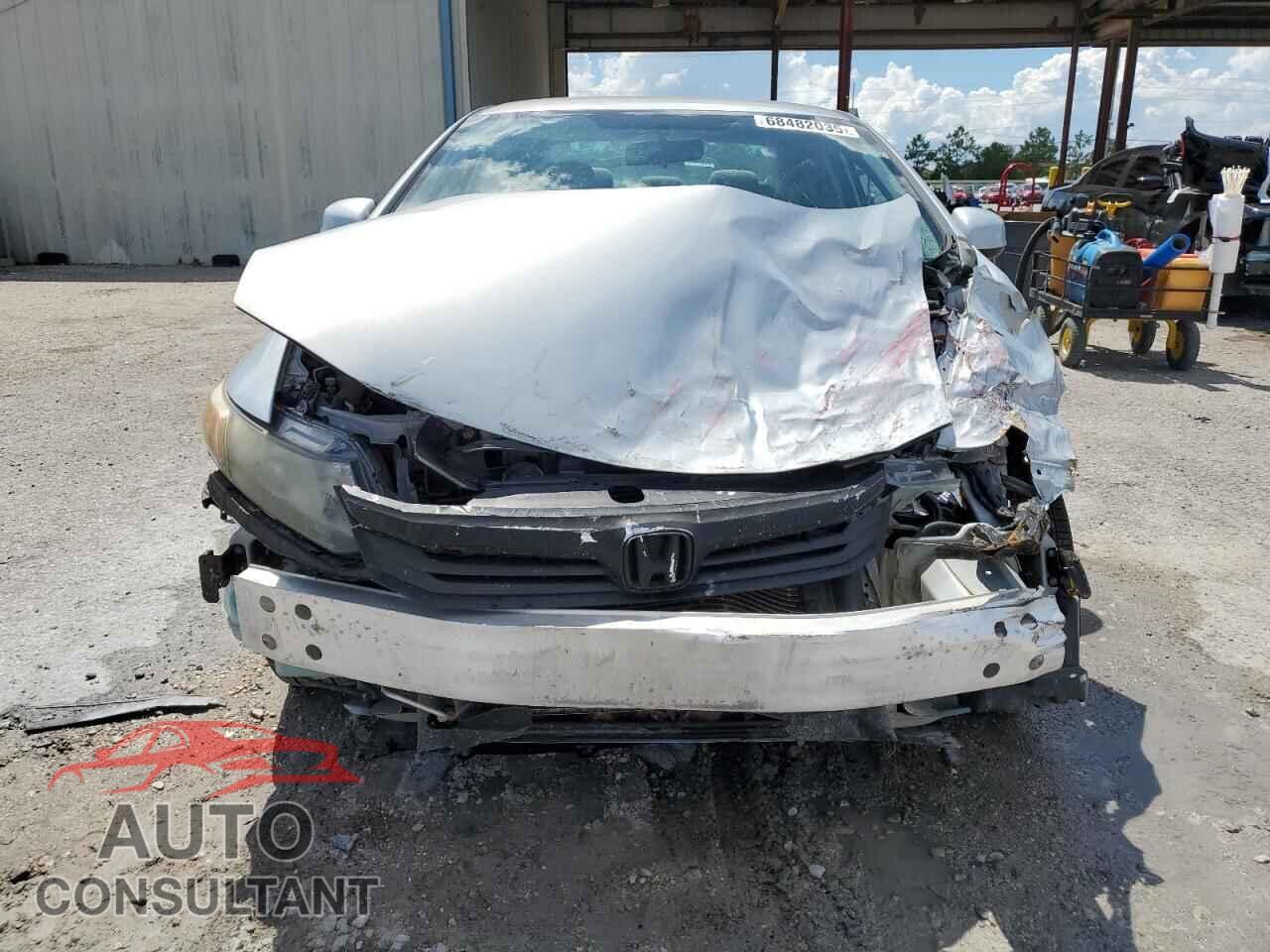 HONDA CIVIC 2012 - 2HGFB2F56CH532566