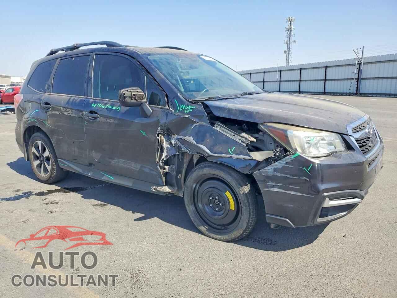 SUBARU FORESTER 2017 - JF2SJAGC4HH457761