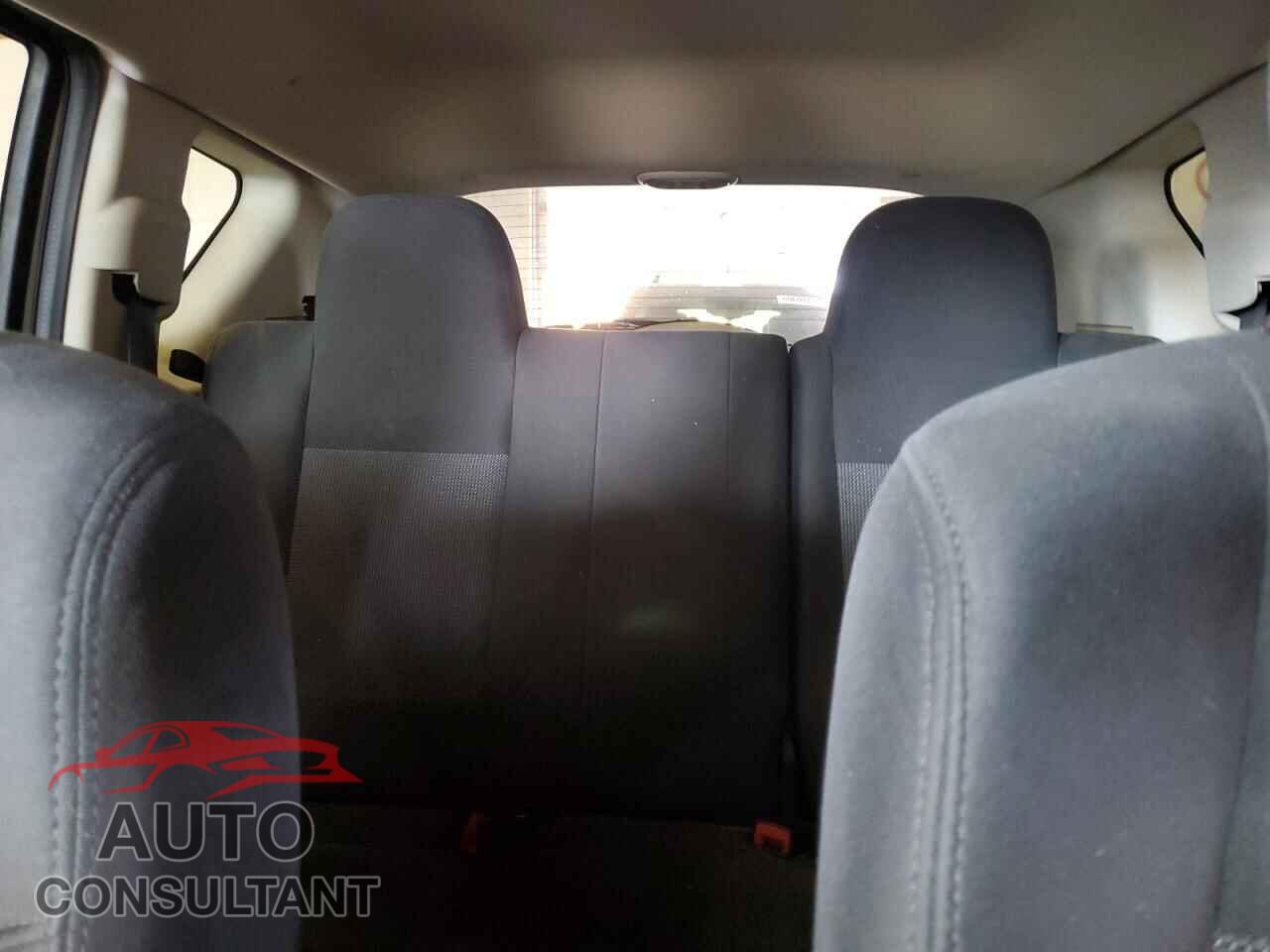 JEEP COMPASS 2015 - 1C4NJDBB3FD240203