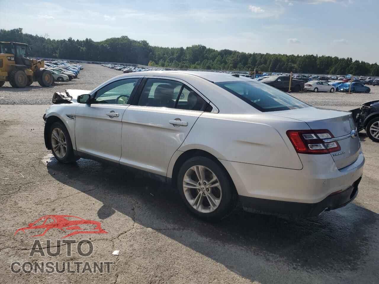 FORD TAURUS 2016 - 1FAHP2E80GG106948