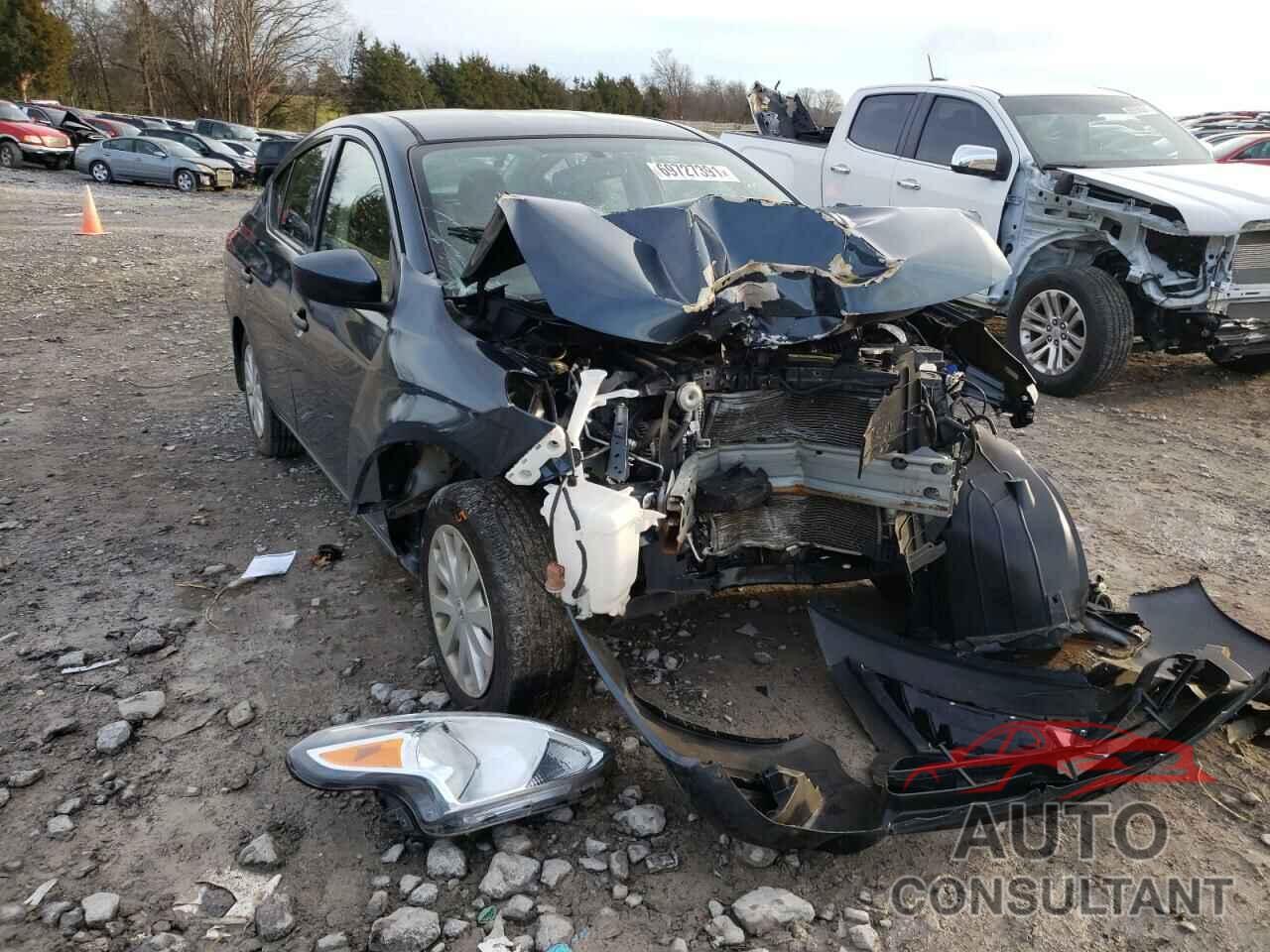 NISSAN VERSA 2017 - 3N1CN7AP7HL888119