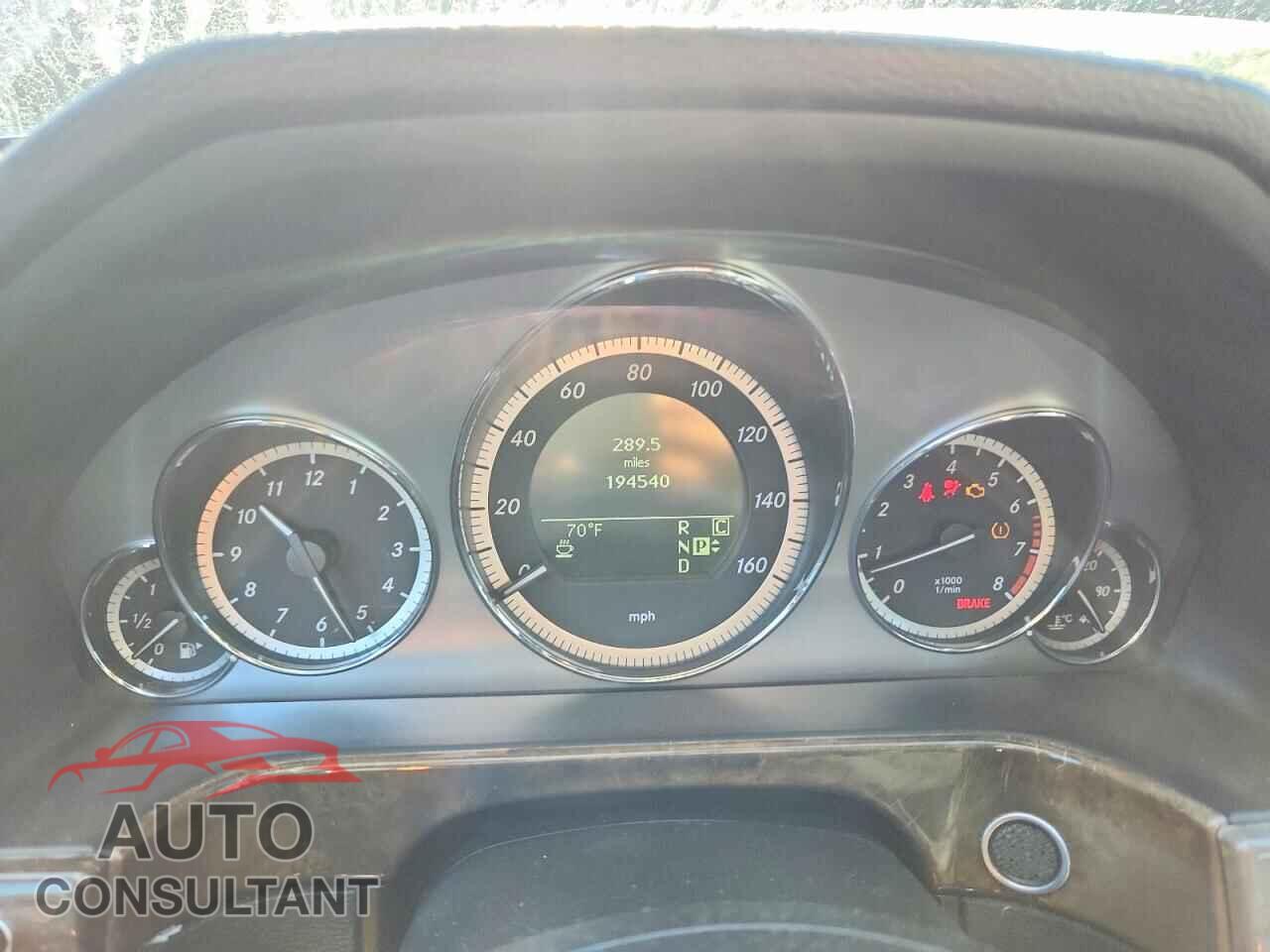 MERCEDES-BENZ E-CLASS 2010 - WDDHF8HBXAA074341