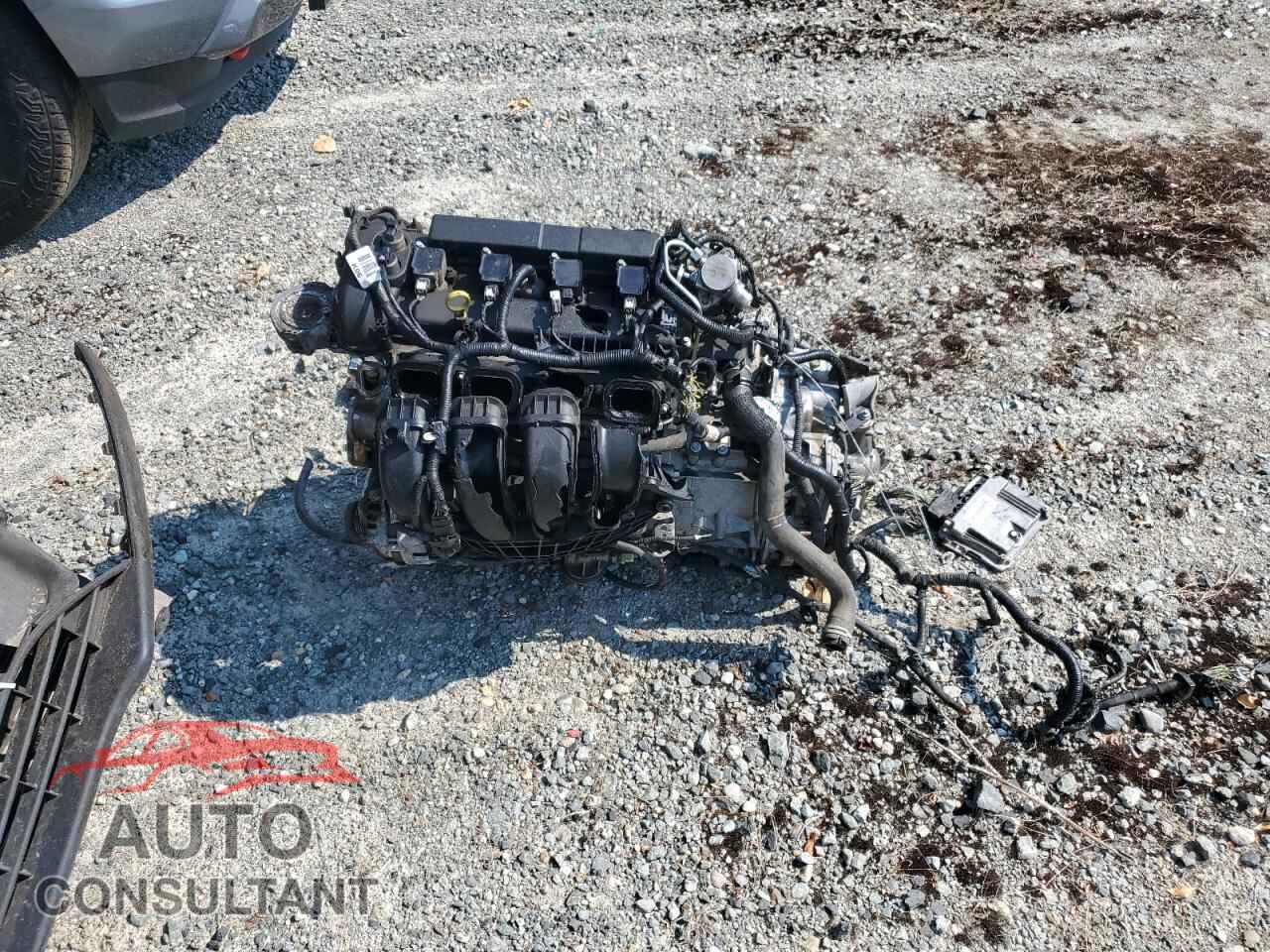 FORD FOCUS 2017 - 1FADP3F23HL211698