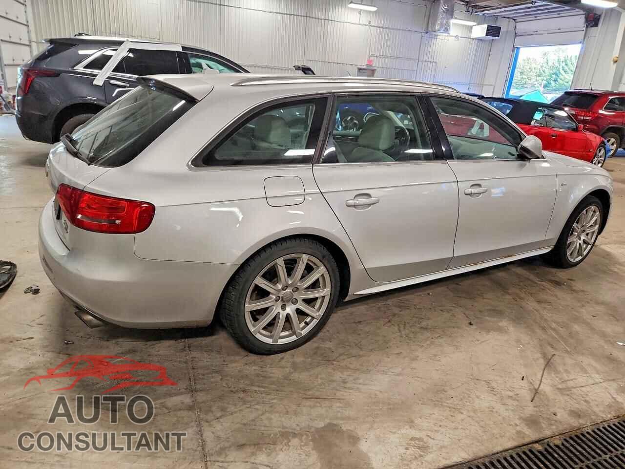 AUDI A4 2012 - WAUWFBFL9CA013296