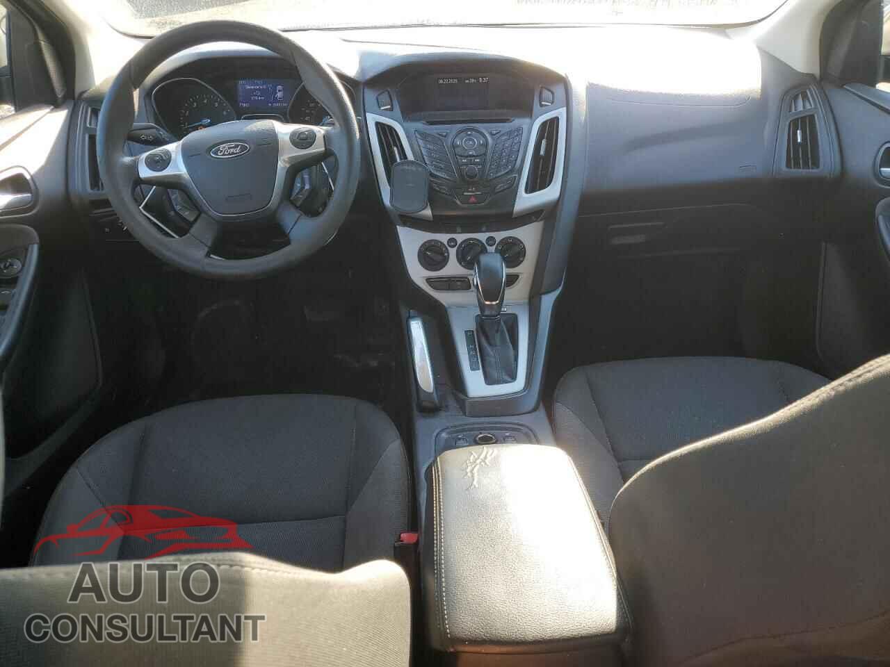 FORD FOCUS 2013 - 1FADP3F2XDL120065
