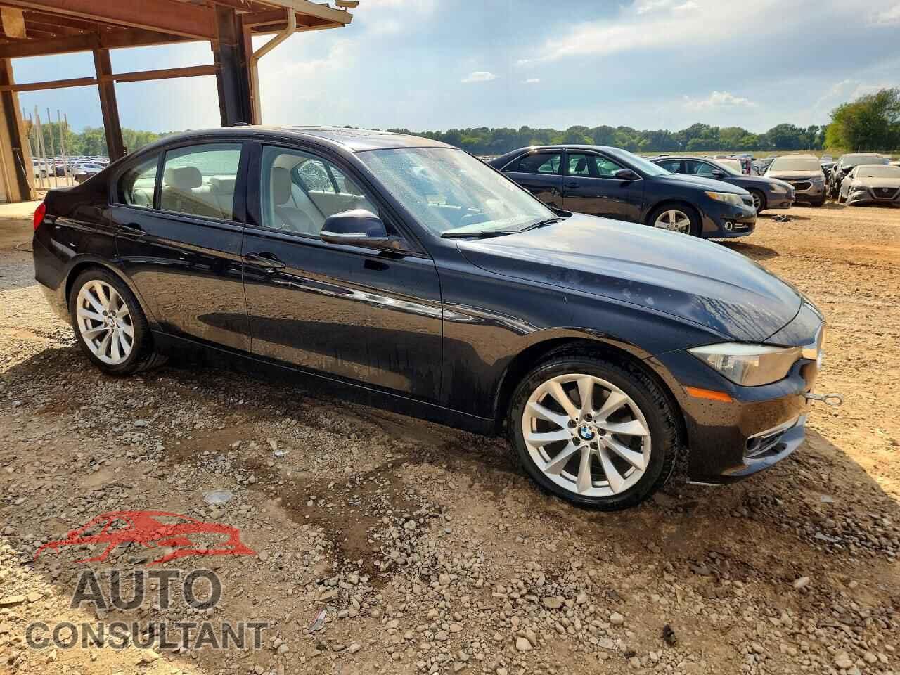 BMW 3 SERIES 2012 - WBA3A5C5XCF341533