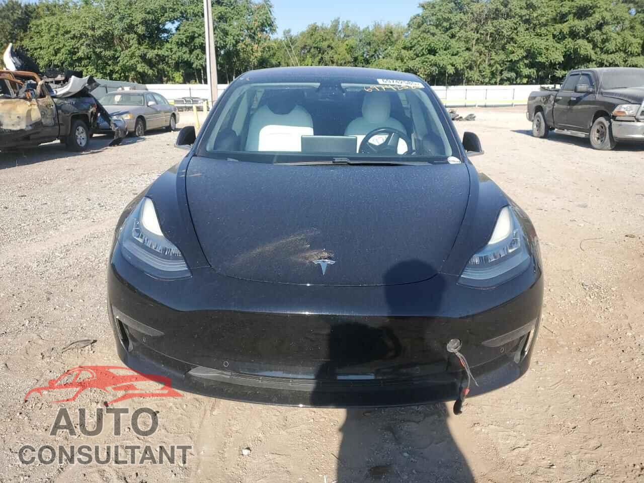 TESLA MODEL 3 2018 - 5YJ3E1EA0JF006650