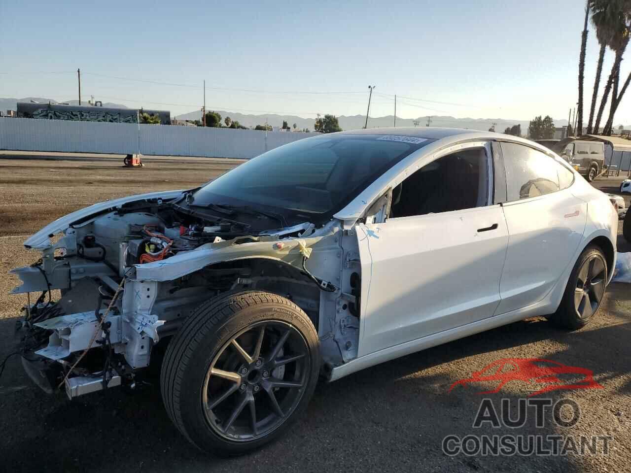 TESLA MODEL 3 2023 - 5YJ3E1EA4PF499676