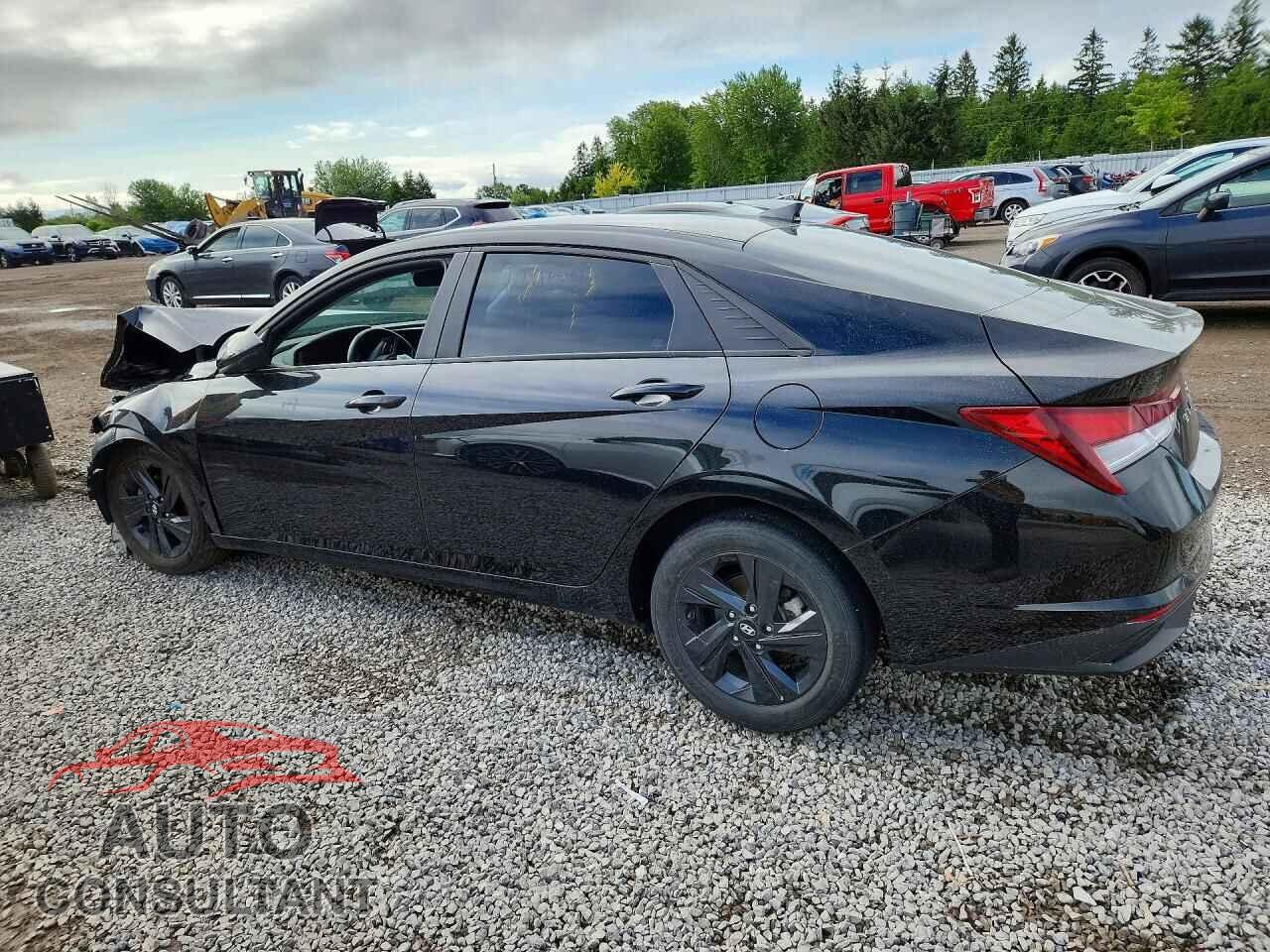 HYUNDAI ELANTRA 2022 - KMHLM4AG1NU283105